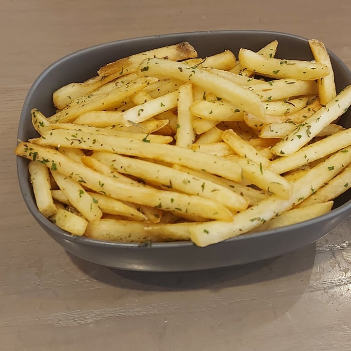 photo of Parka Food Co. Side Fries shared by @svraphael88 on  16 May 2022 - review