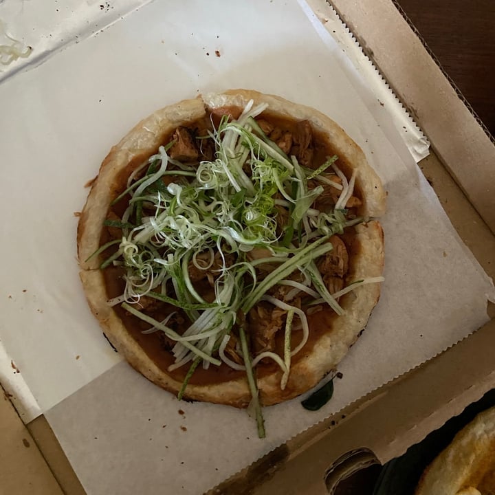 photo of Sunny Slices Hoisin Pulled Young Jack shared by @elliott96 on  31 Aug 2020 - review