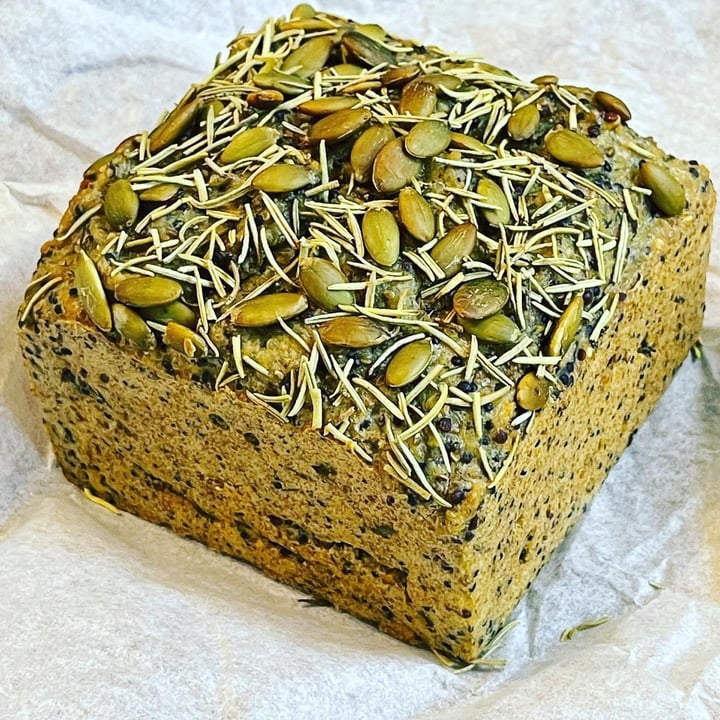 photo of Wakamama Silly Quinoa Chia Seed GF Bread shared by @veganpanda on  24 Jun 2021 - review