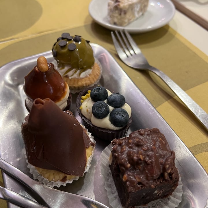 review photo of Ratatouille Vegan Food Pasticcini vegani shared by @verodudin on 17 Mar 2022 - review