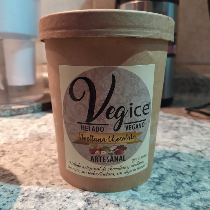 review photo of VegIce Helado Avellana Chocolate shared by @sebi999 on 31 Dec 2020 - review