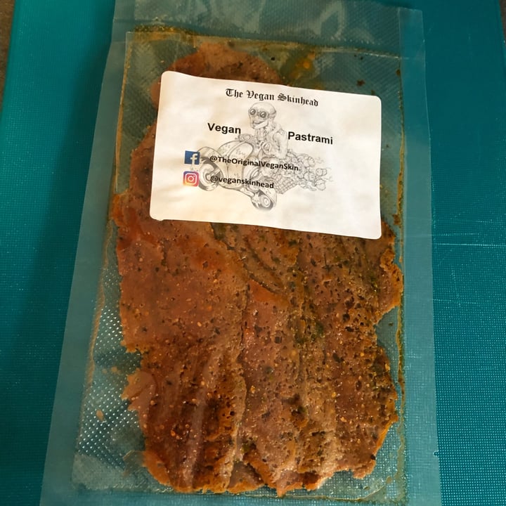 review photo of Vegan Skinhead Smokey facon shared by @theloftcoffeehouse on 01 Oct 2021 - review