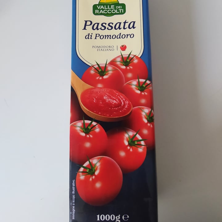photo of Valle dei raccolti Passata di pomodoro in cartone shared by @yzzyssa on  07 Dec 2021 - review