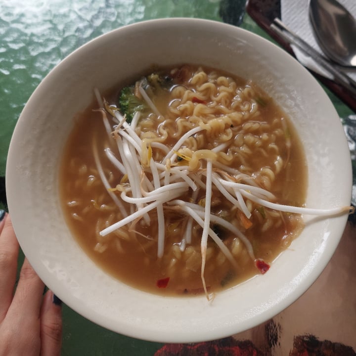 photo of Mun’s Kitchen Vegan Ramen shared by @elidarko on  02 Nov 2022 - review