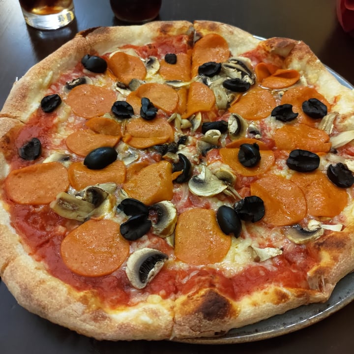review photo of Pizza Piccolo Restaurant Vegan Pepperoni Lovers shared by @stevenneoh on 09 Oct 2022 - review