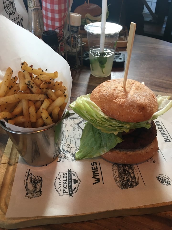 photo of Firma Pickles Burgers & Wines The Natural Burger shared by @plantbasedhippie on  26 Jan 2020 - review