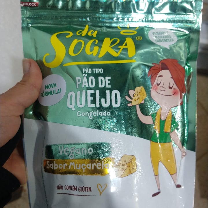 photo of Da sogra Pão Tipo Pão De Queijo shared by @iveverouchis on  06 May 2022 - review