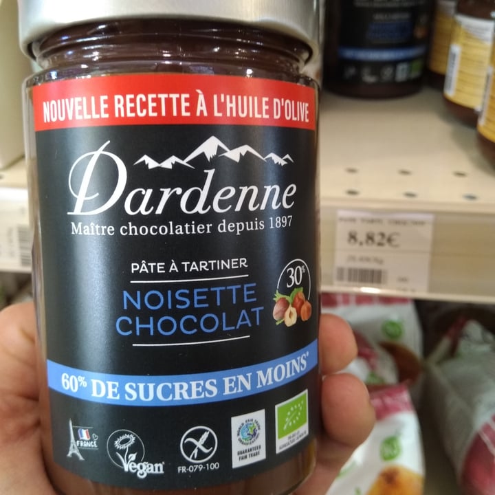 photo of Dardenne Pâte à Tartiner Noisette Chocolat shared by @napkinring on  01 Oct 2021 - review