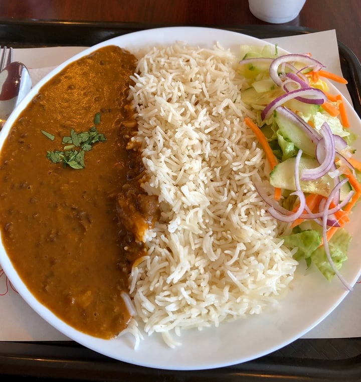 photo of Shaan Curry House Lentil curry Quick Meal shared by @amyvegan on  25 Jan 2020 - review