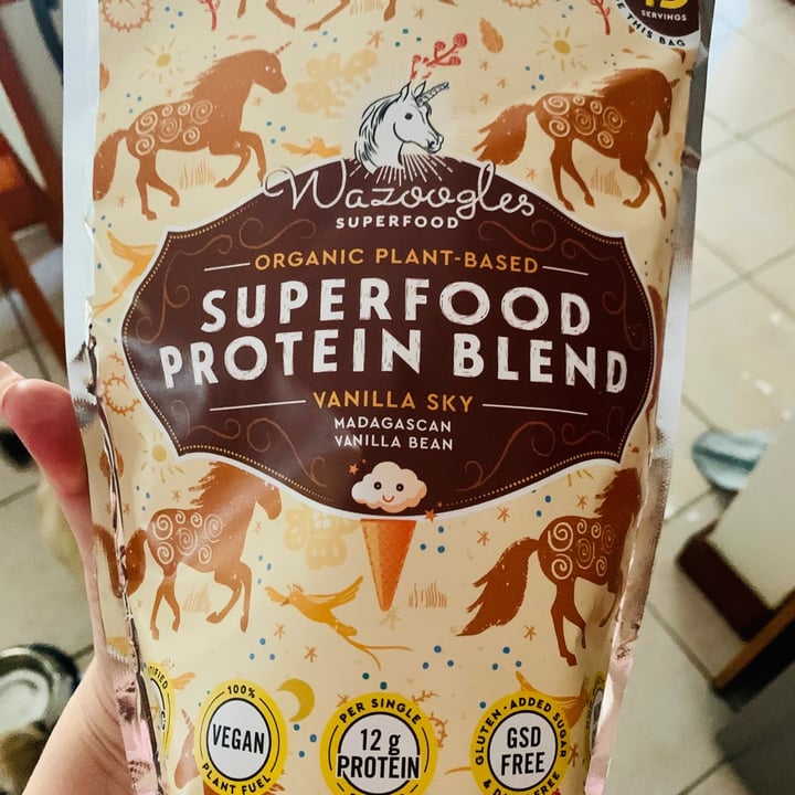 photo of Wazoogles Superfood Superfood Protein Blend - Vanilla Sky shared by @kimster on  29 Aug 2020 - review