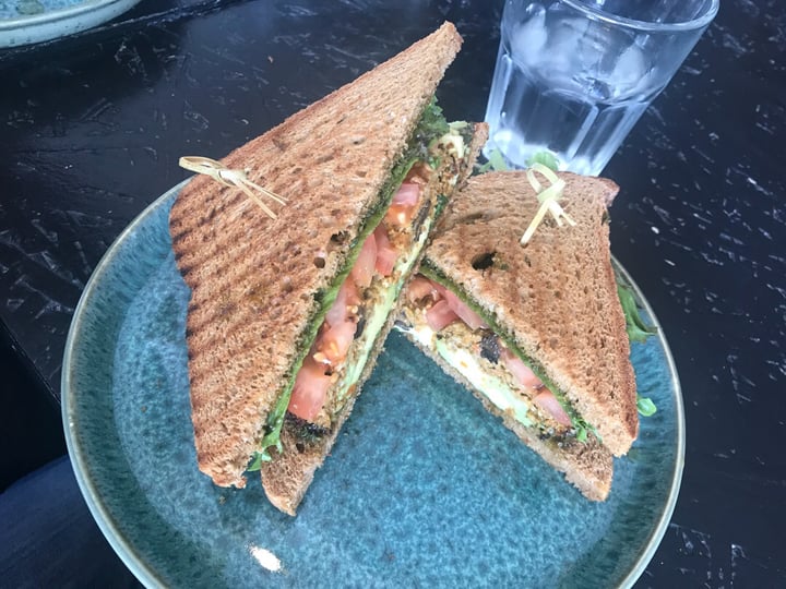 photo of hjá höllu Vegan sandwich shared by @jknopp on  01 Aug 2018 - review