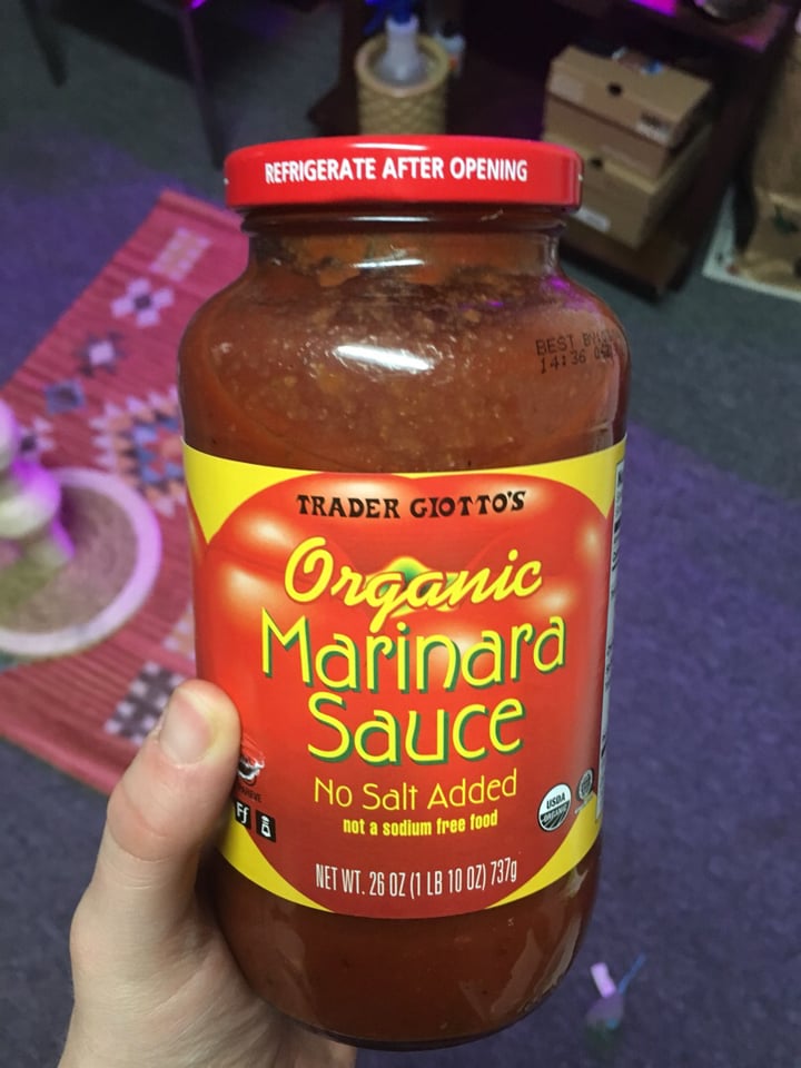 photo of Trader Joe's Organic Marinara Sauce No Salt Added shared by @lisseatsplants on  20 May 2019 - review