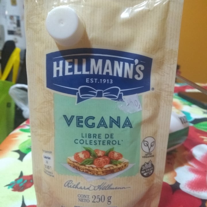 review photo of Hellmann’s Hellman’s Vegan Mayonnaise shared by @rorro on 07 Jun 2021 - review