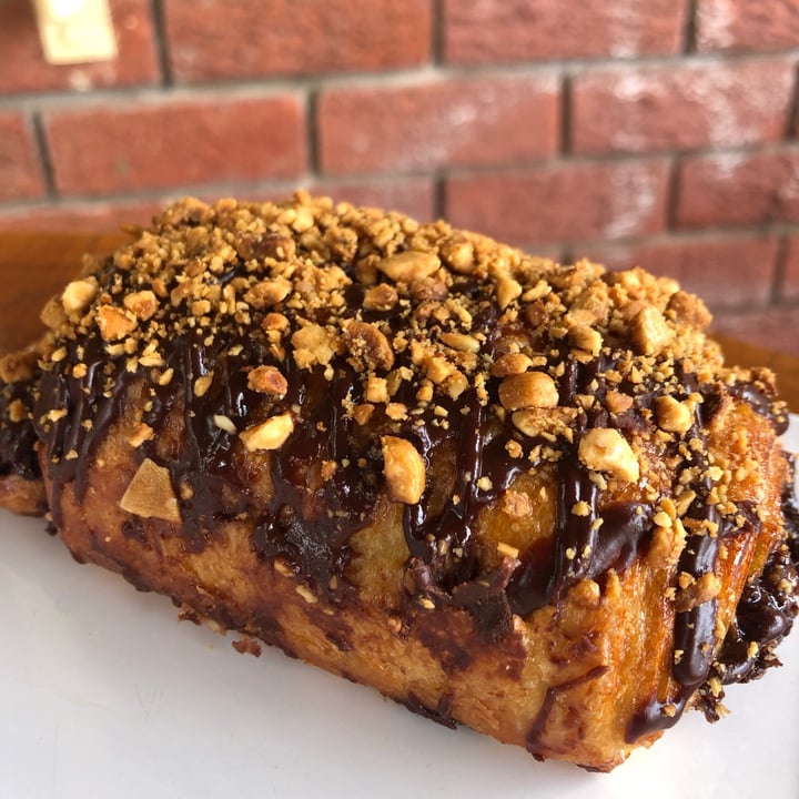 photo of Dolce Bakery Chocolate Hazelnut Danish shared by @mothercitymatt on  07 Dec 2020 - review