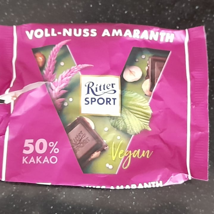 photo of Ritter Sport Voll-Nuss Amaranth shared by @sbirurossa on  02 Jul 2022 - review