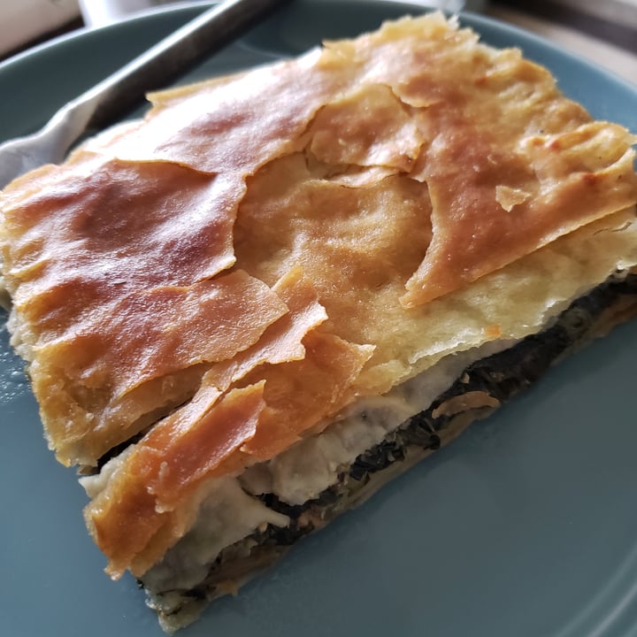 photo of Whole Foods Market Spanakopita shared by @jenicalyonclapsaddle on  14 Apr 2021 - review