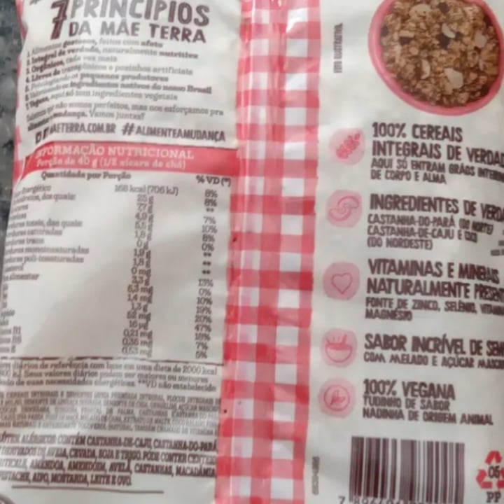 review photo of Granola Mãe Terra Granola De Castanhas shared by @gogoace on 05 Sep 2022 - review