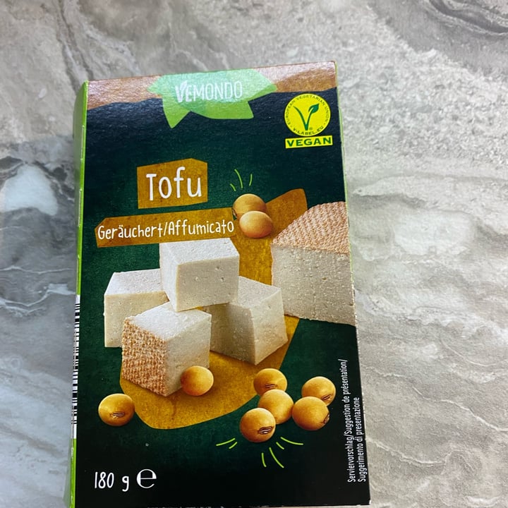photo of Vemondo Tofu affumicato shared by @lisa95 on  12 Jan 2022 - review