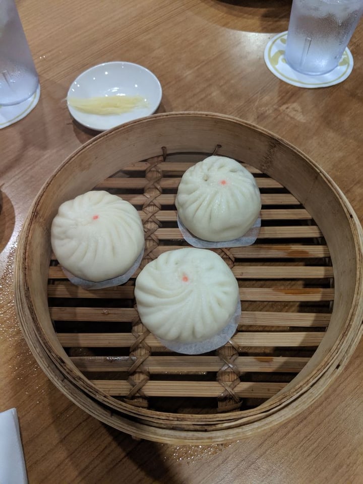photo of Din Tai Fung Steamed Vegetarian Buns shared by @paloma on  30 Sep 2019 - review