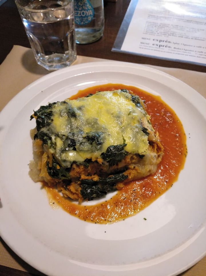 photo of Restaurant l'Hortet Pastel de Patata shared by @nicoledeambrosio on  24 Dec 2019 - review