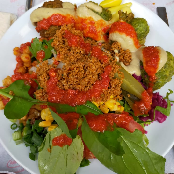 review photo of Rulo Lezzetler Vegan tabak shared by @abdallahvegan on 08 Oct 2021 - review