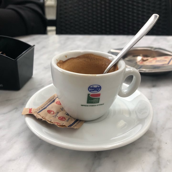 photo of bar ghe semmo Caffè macchiato soia shared by @dariadanilowska on  24 May 2022 - review