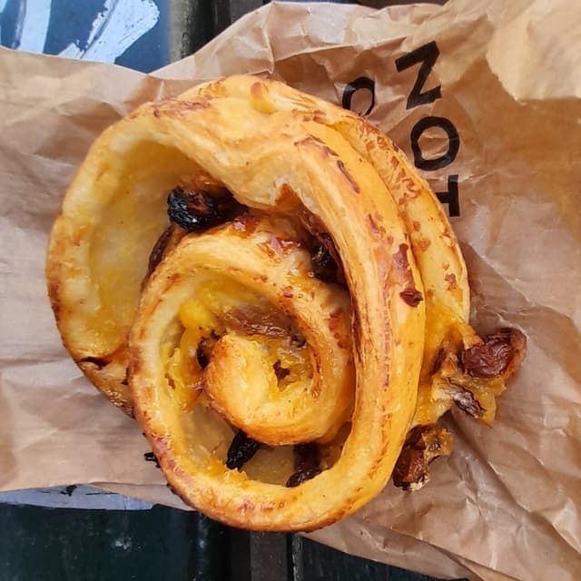 Photo of the dish “Pain Aux Raisins”