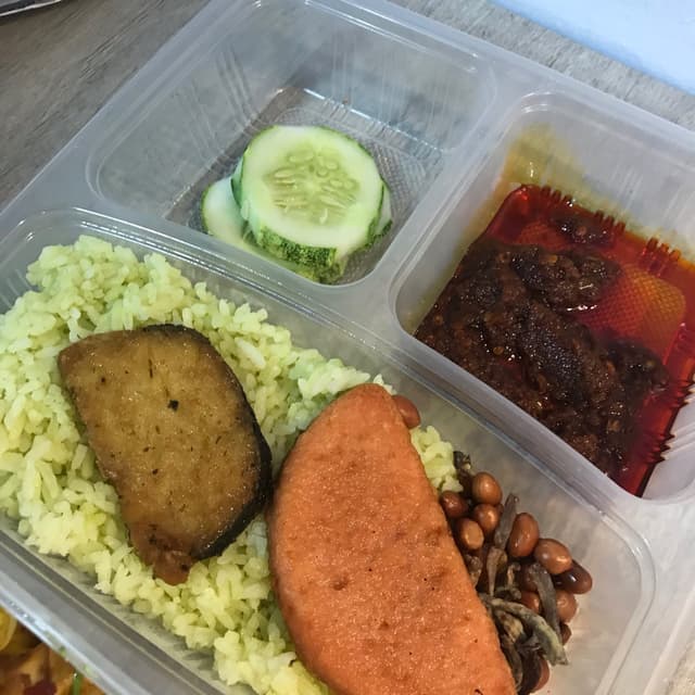 Photo of the dish “Nasi lemak”