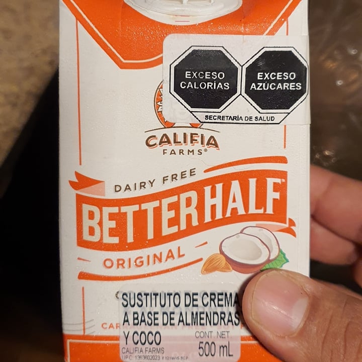 photo of Califia Farms Coconut Cream And Almond Milk Original shared by @gustavoslaf on  01 Oct 2021 - review