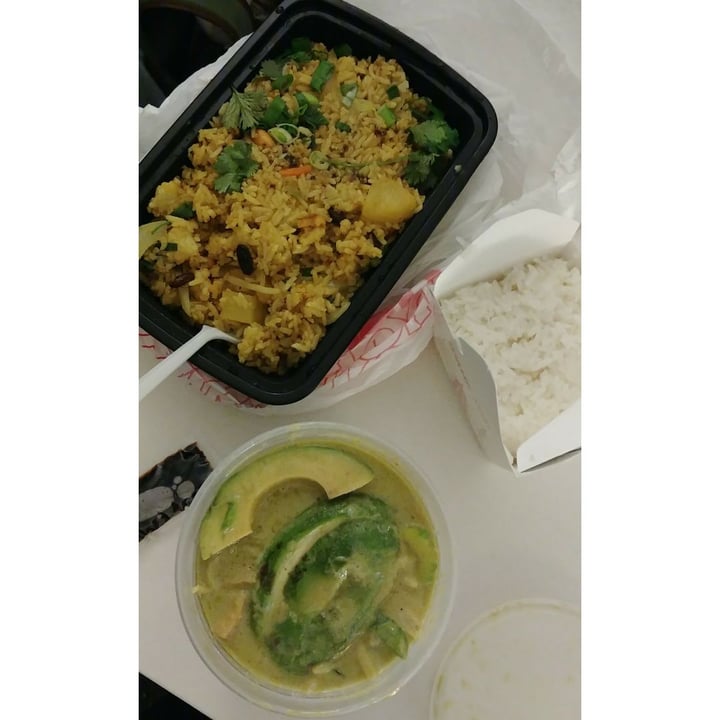 review photo of Thailicious Avocado curry shared by @sierramarieanderson on 14 Feb 2019 - review