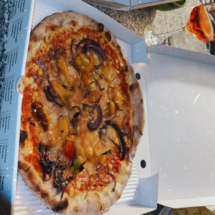 review photo of Dieci Vegan Pizza shared by @noreen97 on 25 May 2020 - review