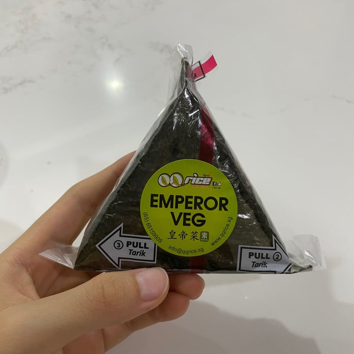 photo of QQ Rice Emperor Veg Snack Roll shared by @applepancakes on  15 May 2021 - review