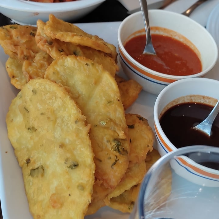 photo of Indigo Restaurant Leicester Crispy Bhajia shared by @veganinjaa on  23 Apr 2022 - review