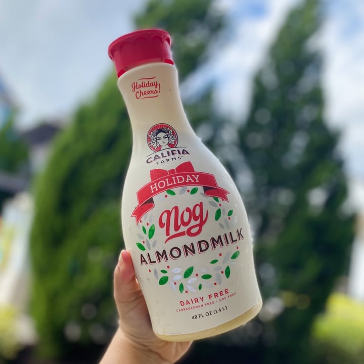 review photo of Califia Farms Holiday Nog shared by @valeeeryh on 31 Jan 2021 - review