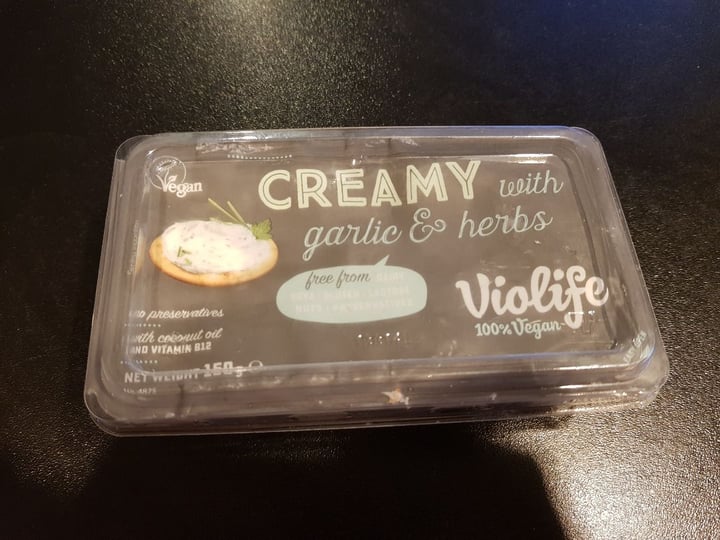 review photo of Violife Creamy with Herbs shared by @kkrsty on 27 Dec 2019 - review