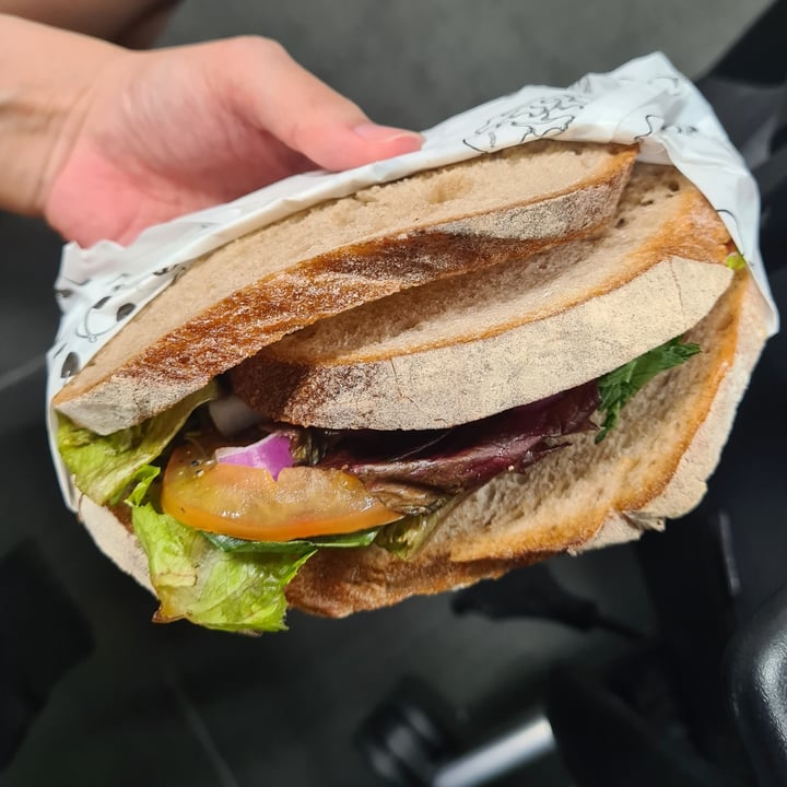 photo of Marché Mövenpick 313@Somerset Avocado Sandwich shared by @justjasmine on  28 Nov 2021 - review