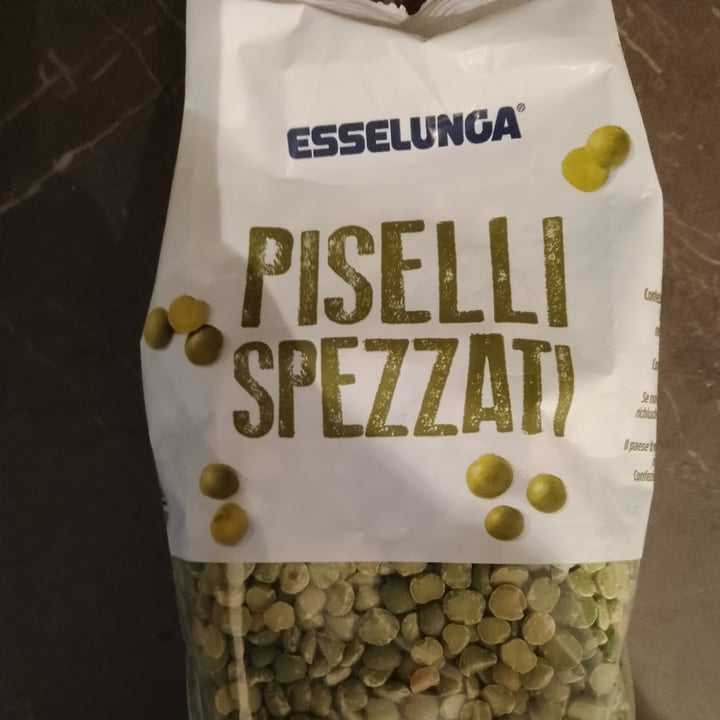photo of  Esselunga Piselli Spezzati shared by @simonelancini on  22 Jan 2023 - review