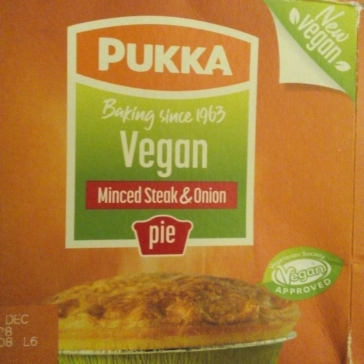 photo of Pukka Pies Minced steak and onion pie shared by @mjstingray on  29 Nov 2020 - review