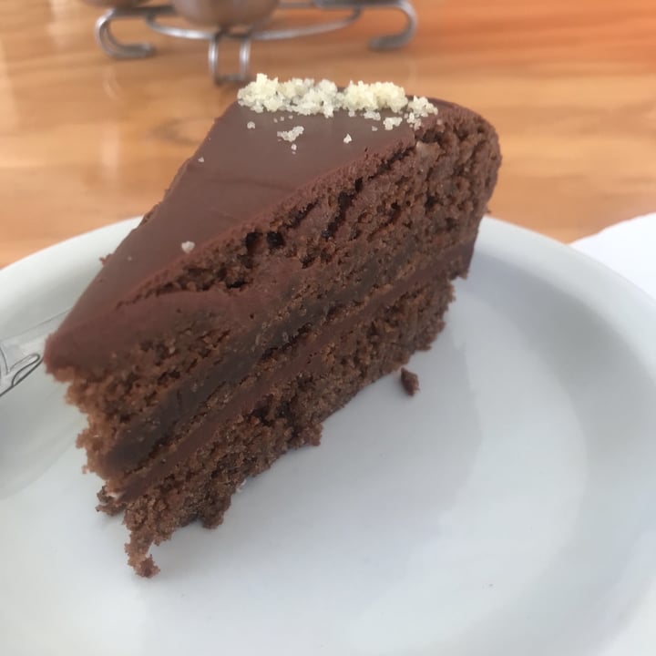 review photo of VegeTaco Pastel Vegano de Chocolate shared by @amandatovalin on 14 Mar 2020 - review