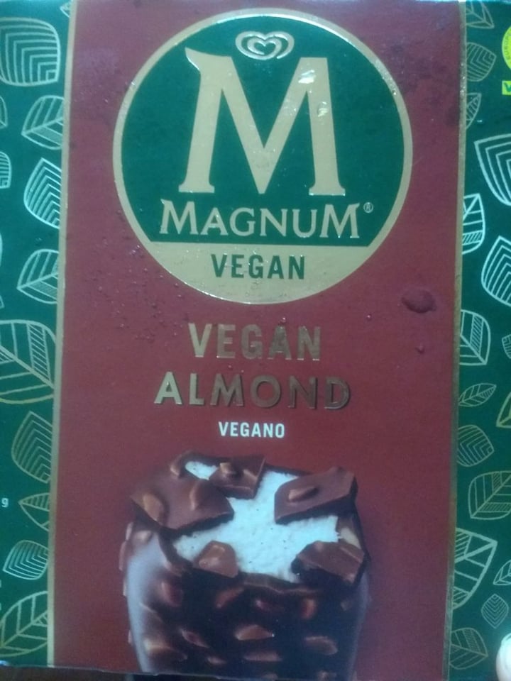review photo of Magnum Magnum Vegan Almond shared by @eve070 on 03 Nov 2019 - review