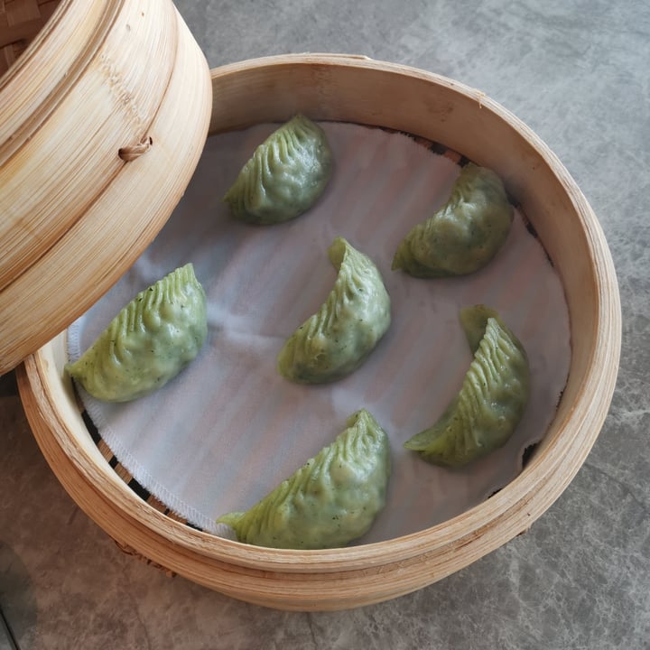 review photo of Din Tai Fung Steamed Vegetarian Dumplings shared by @plantbasedasiasummit on 06 Nov 2021 - review