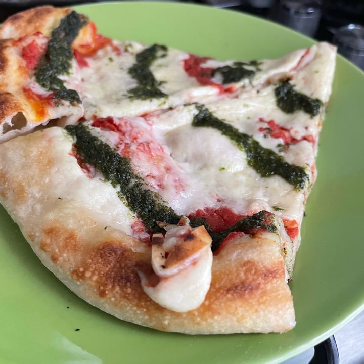 review photo of Pony Pizza Muzza shared by @ceciliamiraldi on 30 Oct 2022 - review