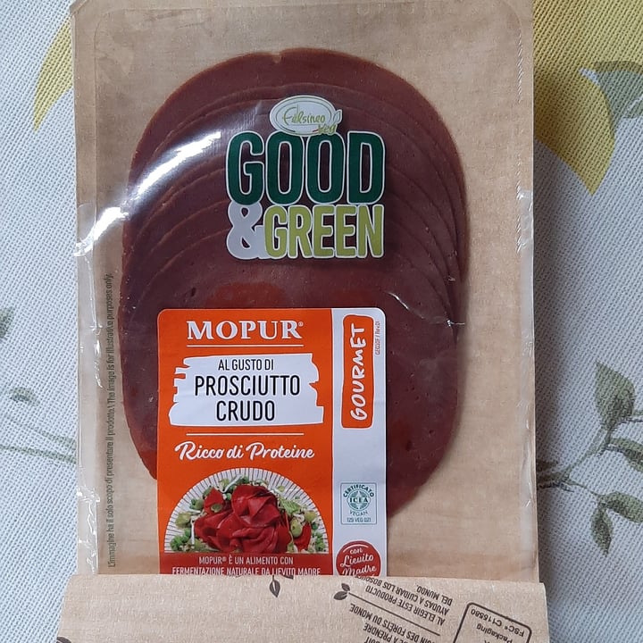 review photo of Good & Green Affettato di mopur al gusto di prosciutto crudo shared by @chiaaraferraro on 16 Sep 2022 - review