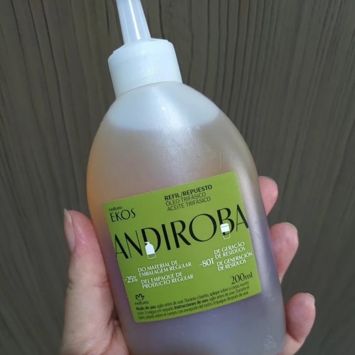 review photo shared by @antoniamarso on 13 May 2022 - post