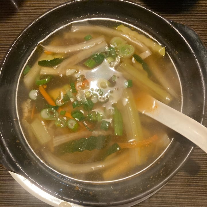 photo of Indochine Vegan Hot and sour soup shared by @majesticvegan on  03 Jan 2022 - review