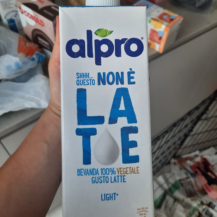 photo of Alpro Non è Latte Light shared by @sahyarastanislao on  06 Jul 2022 - review