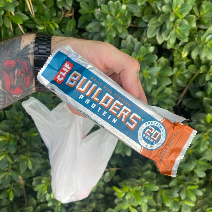 photo of Clif Bar Builders Chocolate Peanut Butter Protein Bar shared by @ignaciottd on  11 Sep 2022 - review