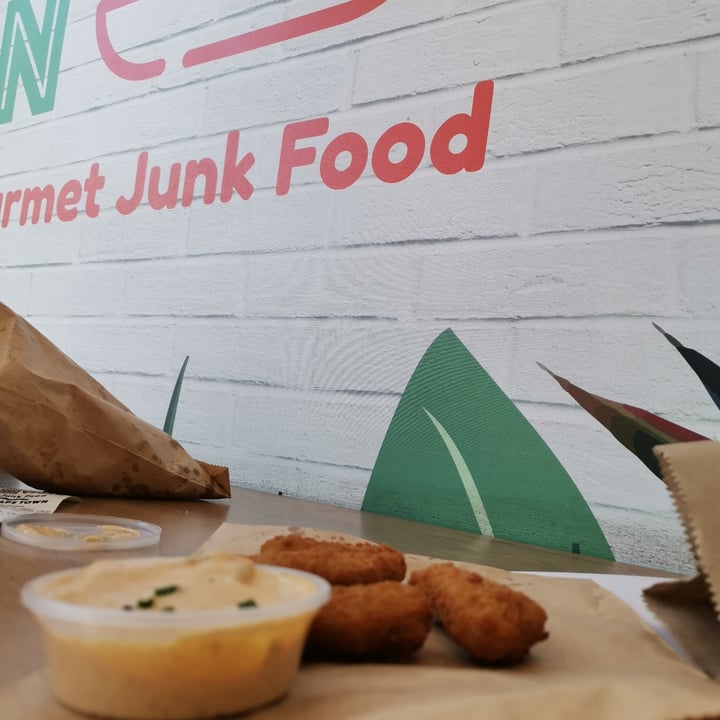 photo of Lekker Vegan Kloof Nuggets shared by @lunascorner on  07 Dec 2020 - review