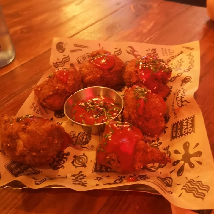 photo of Mad Mad Vegan fried cauliflower shared by @martinapindaro on  19 Nov 2022 - review