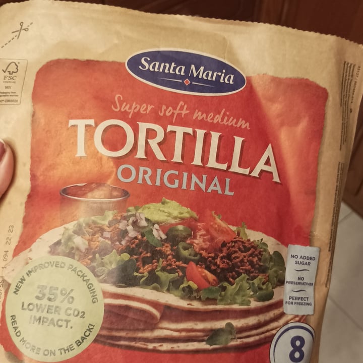photo of Santa María Medium Tortilla Wrap Vollkorn shared by @giuliaaf on  05 Aug 2022 - review